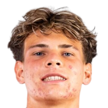 Yanis Court
