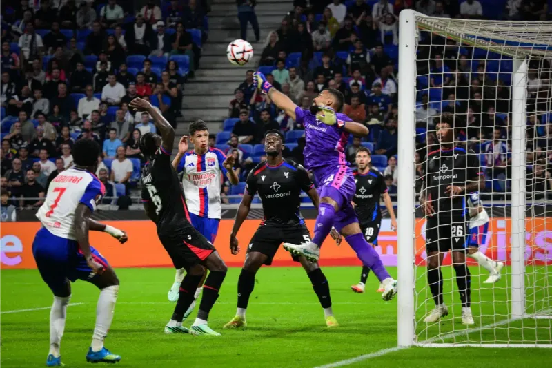 Lyon spoil Sage’s return with thrilling victory over Crystal Palace