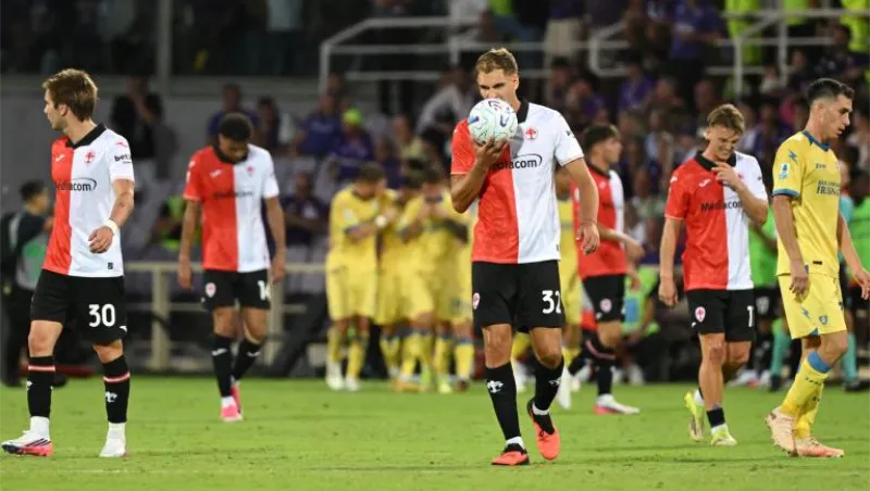 Fiorentina humiliated on 100th anniversary as Frosinone stun La Viola