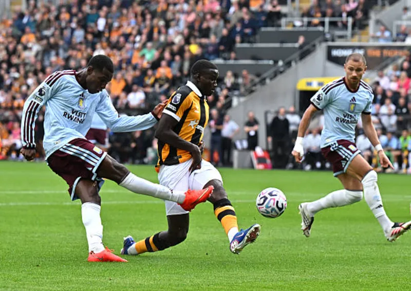 Hull stay unbeaten as Aston Villa finally earn first point in frustrating stalemate