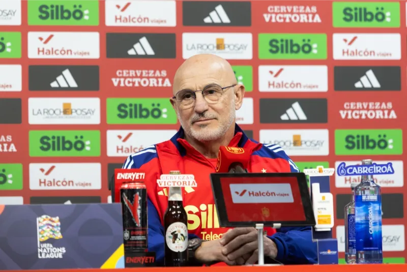De la Fuente demands more as World champions Spain begin new chapter