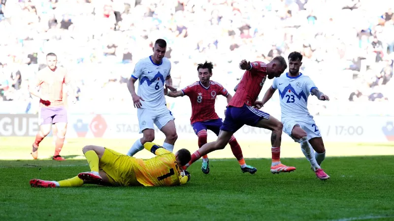 Scotland earn point on Pocognoli debut after second-half revival in Slovenia