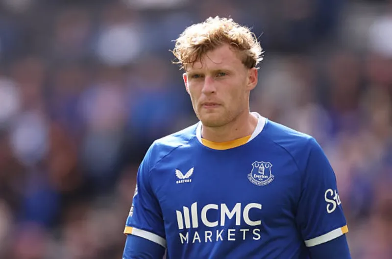 Branthwaite re-emerges as Manchester United target amid defensive rebuild