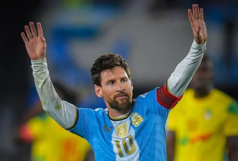 Messi scores and assists twice in emotional Argentina farewell