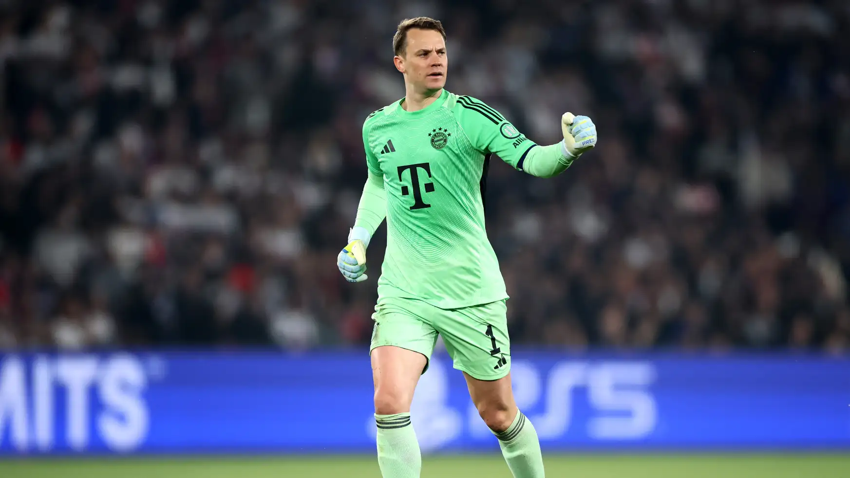 Neuer says retirement after next season is 'very likely'