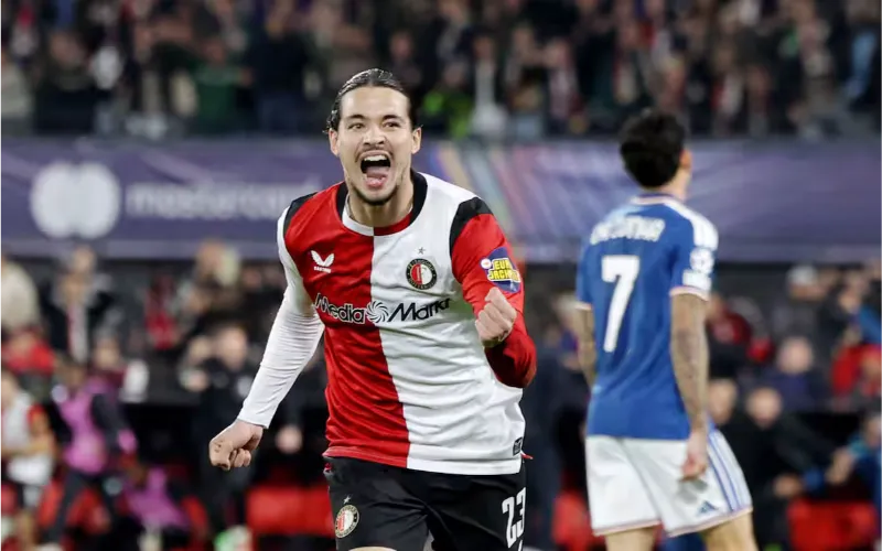 Feyenoord claim first Champions League points with hard earned win over Como