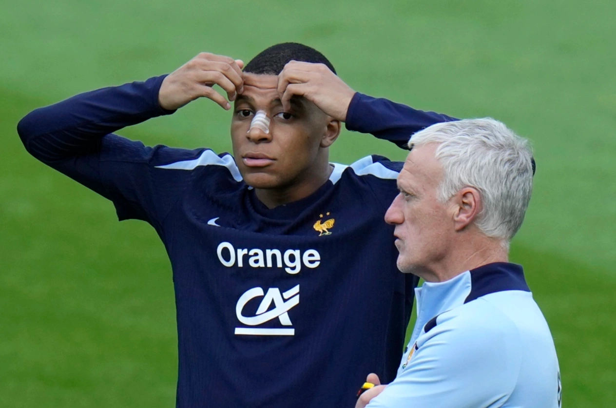 Mbappe faces fresh backlash from Real Madrid fans as dressing room tension talk grows